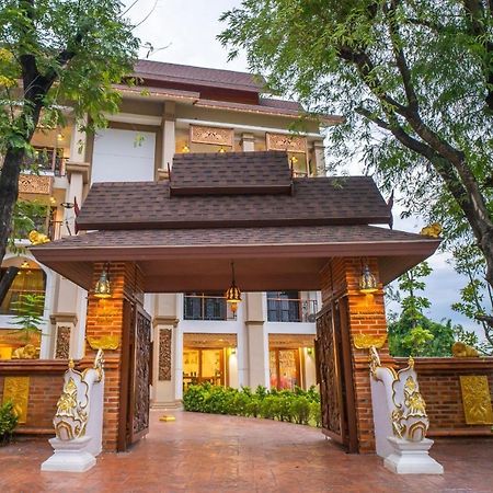 Siri Nakornpink Chiang Mai Hotel Sha Plus Eksteriør bilde