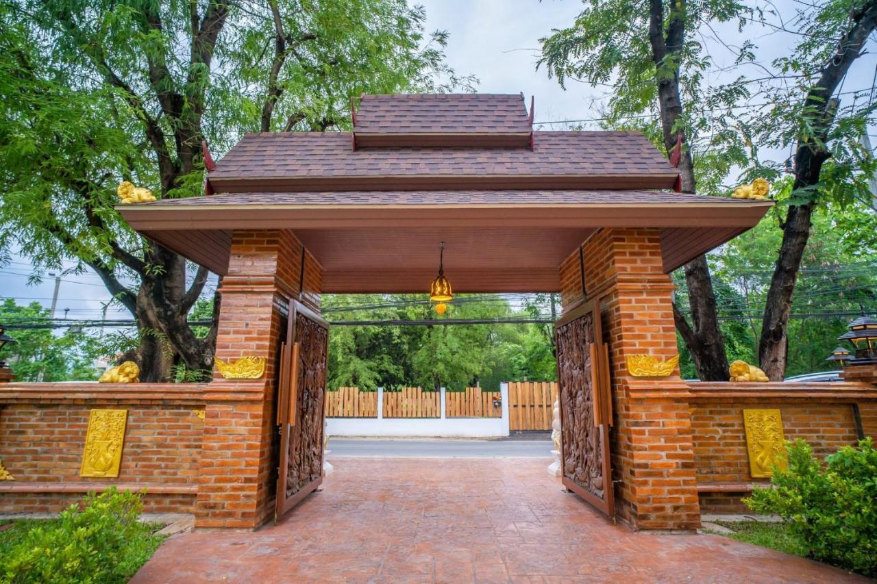 Siri Nakornpink Chiang Mai Hotel Sha Plus Eksteriør bilde