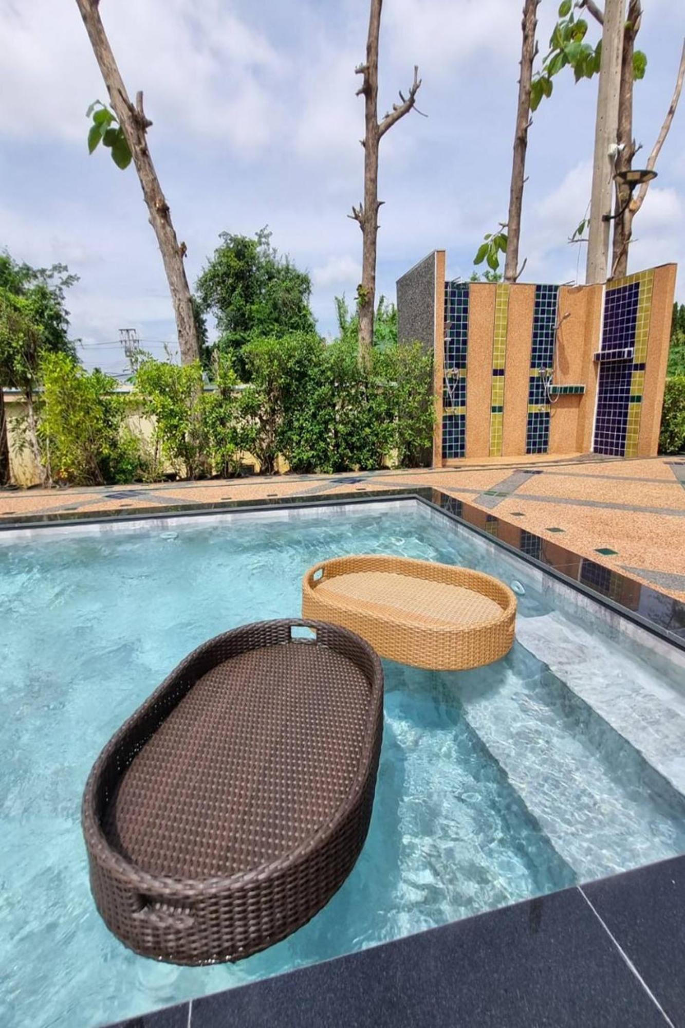 Siri Nakornpink Chiang Mai Hotel Sha Plus Eksteriør bilde